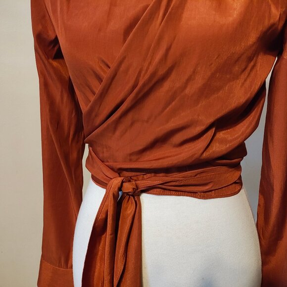 Beige Botany Rust Wrap Around Top S - Picture 4 of 13